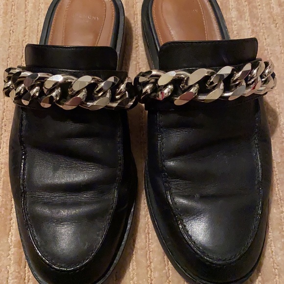 Authentic Givenchy black leather slides - Picture 3 of 5